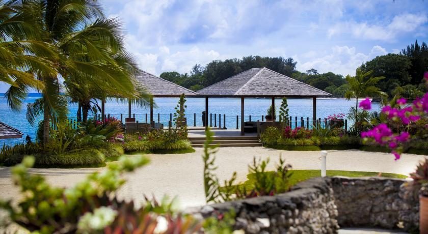 Hotel The Warwick Fiji Korolevu  Exterior foto The beach at the resort