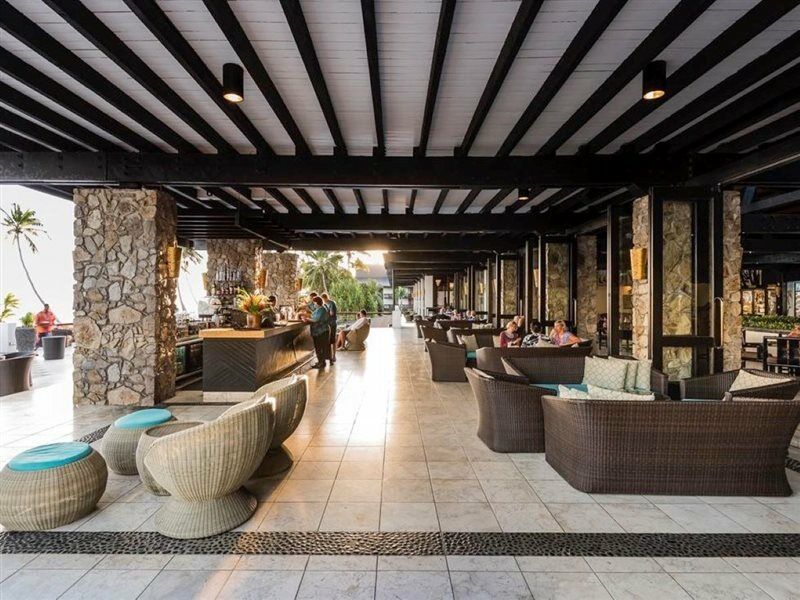 Hotel The Warwick Fiji Korolevu  Exterior foto The lobby of the hotel